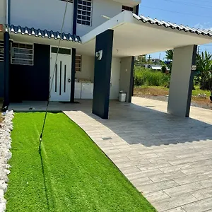 https://casa-chela.top-hotels-puertorico.com